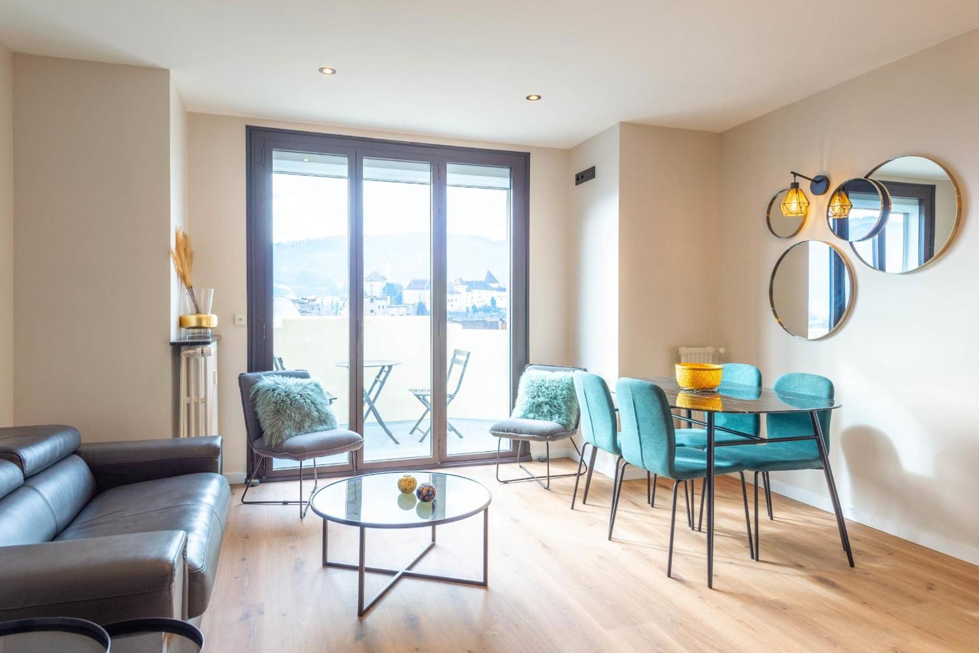 Le Beau Marcy - Contemporary City Centre Flat آنسي المظهر الخارجي الصورة